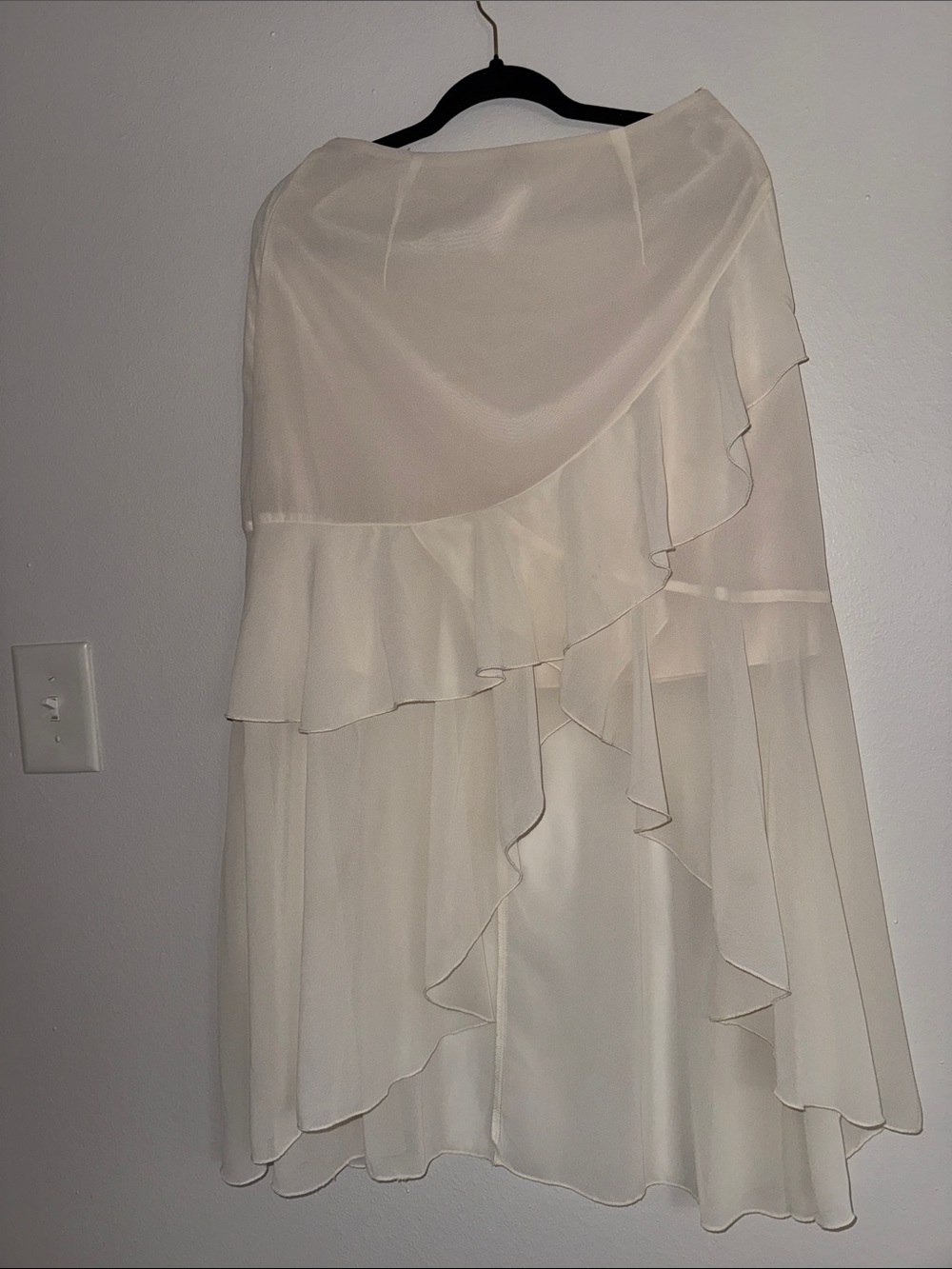 SHEIN Cream Asymmetrical Layered Ruffle High-Low Skirt